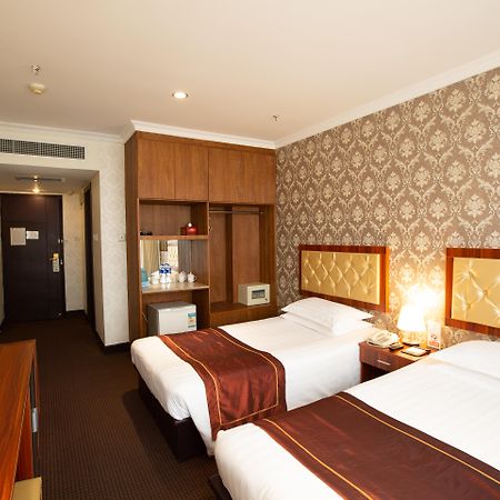 Magnificent International Hotel Shanghai Exterior photo