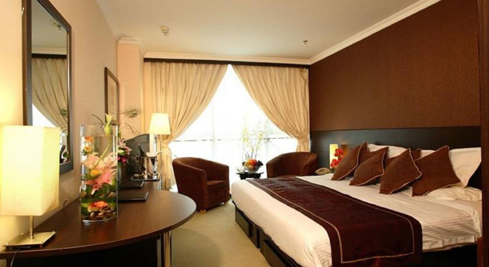 Magnificent International Hotel Shanghai Exterior photo