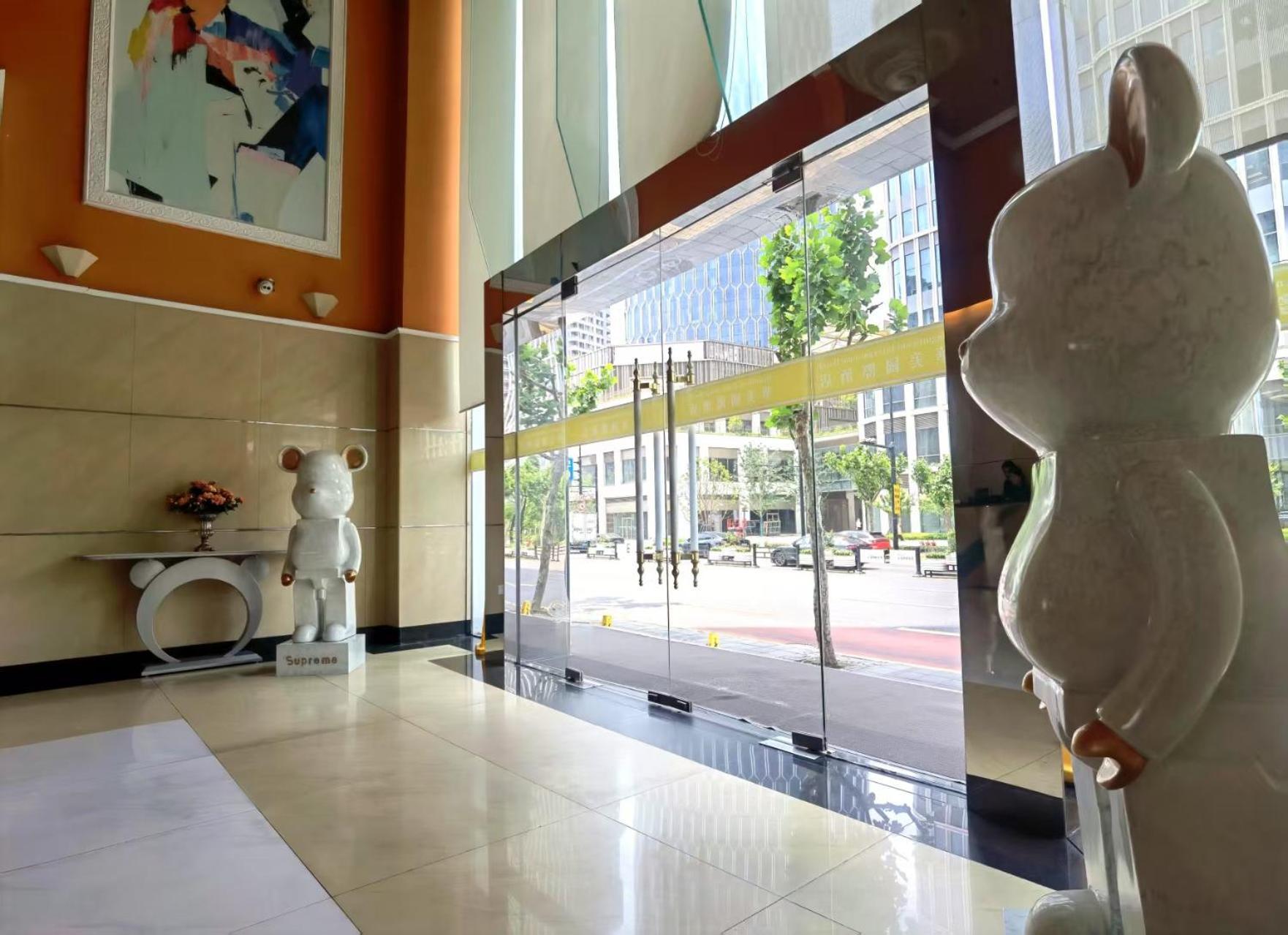 Magnificent International Hotel Shanghai Exterior photo